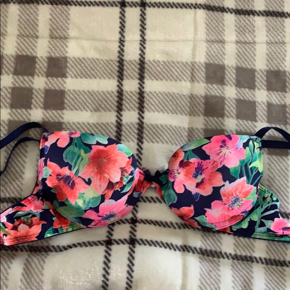 3 bras - Picture 3 of 4